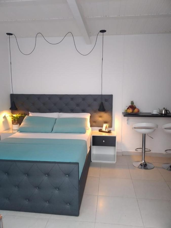 Vip Apartasuites Rosales Medellín Dış mekan fotoğraf