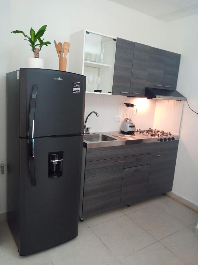Vip Apartasuites Rosales Medellín Dış mekan fotoğraf