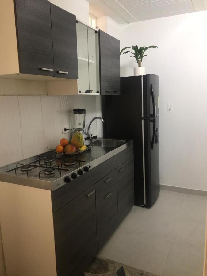 Vip Apartasuites Rosales Medellín Dış mekan fotoğraf