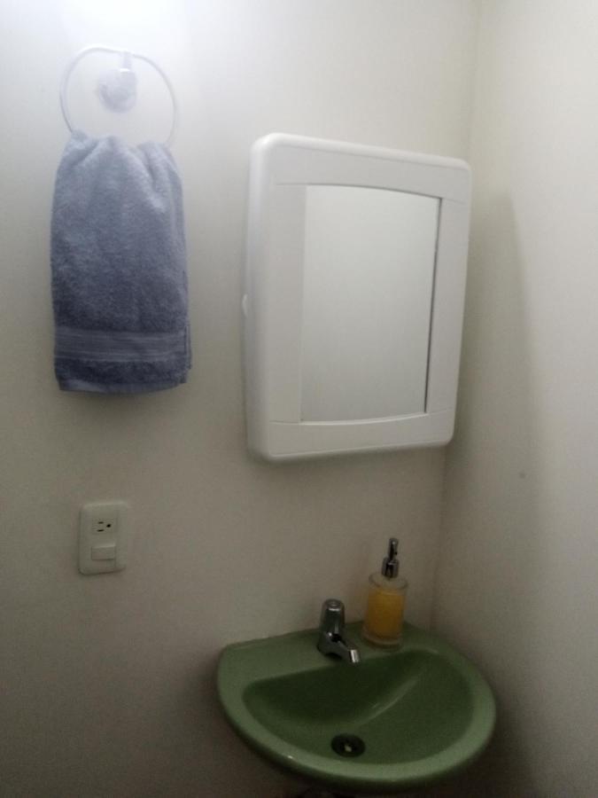 Vip Apartasuites Rosales Medellín Dış mekan fotoğraf