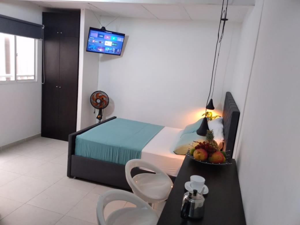 Vip Apartasuites Rosales Medellín Dış mekan fotoğraf