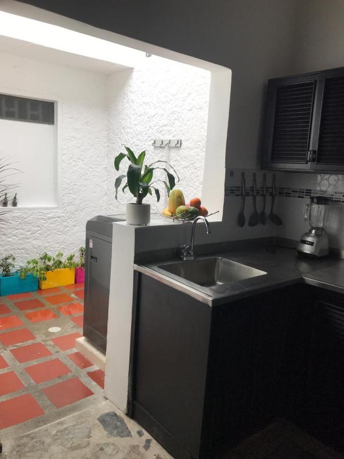 Vip Apartasuites Rosales Medellín Dış mekan fotoğraf
