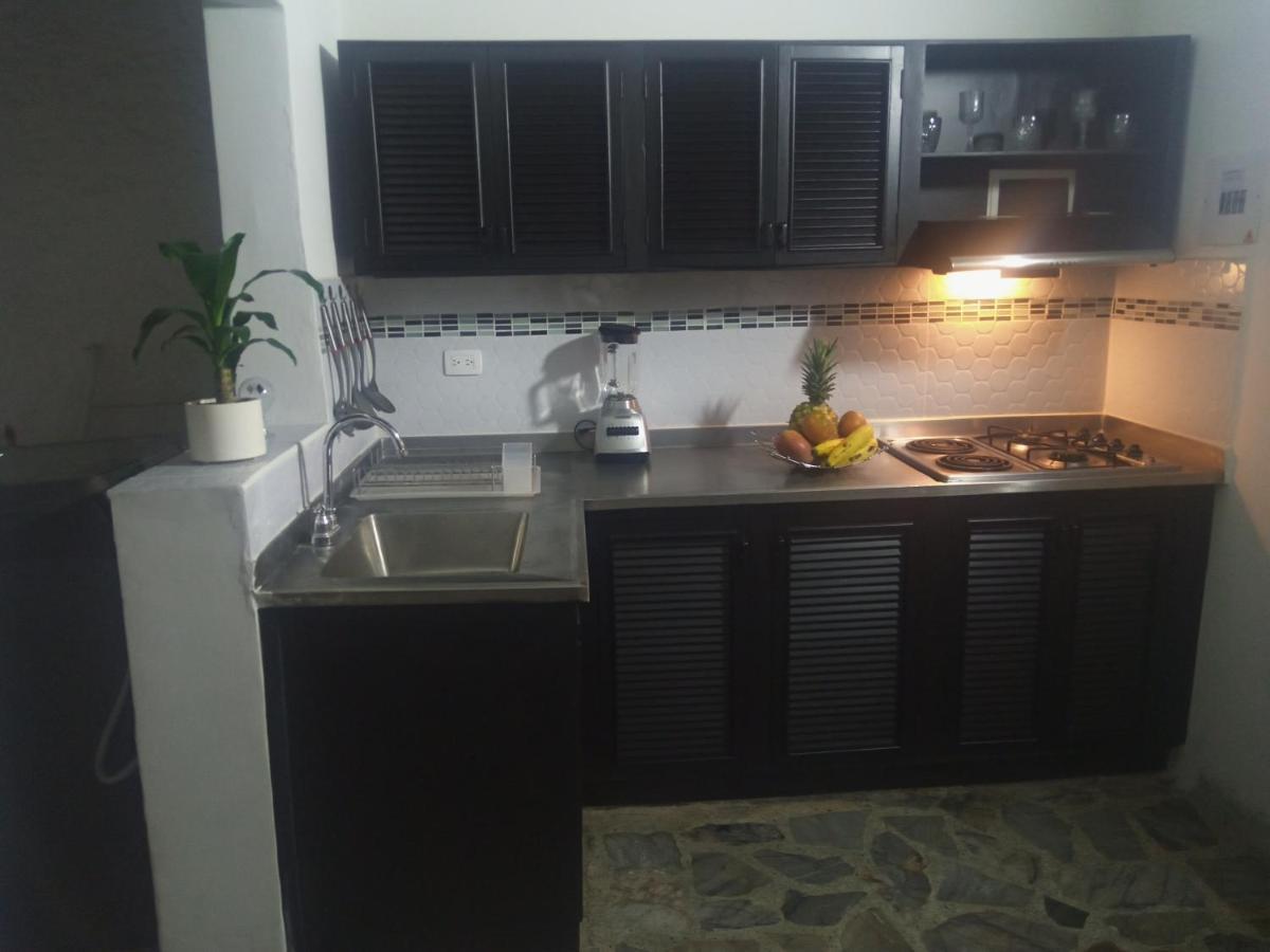 Vip Apartasuites Rosales Medellín Dış mekan fotoğraf
