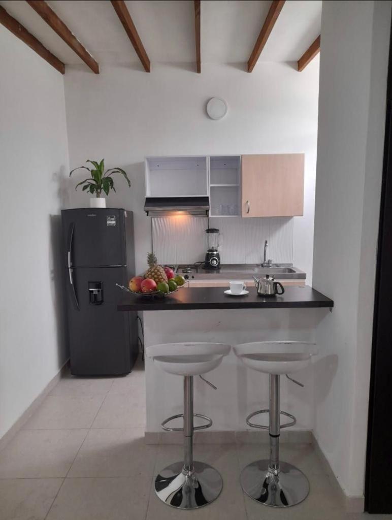 Vip Apartasuites Rosales Medellín Dış mekan fotoğraf