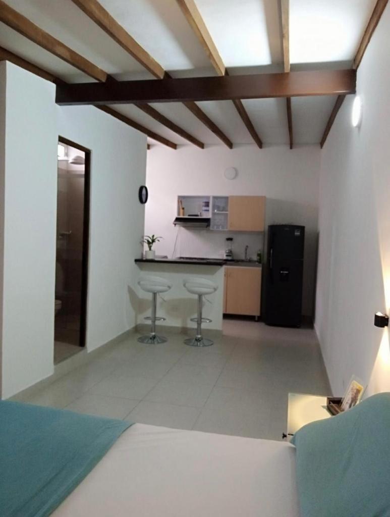 Vip Apartasuites Rosales Medellín Dış mekan fotoğraf